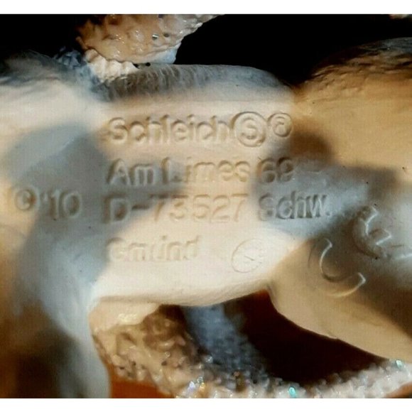 3" Schleich Pegasus Horse Plastic Toy PVC Mythical Creature White Silver - Picture 2 of 2